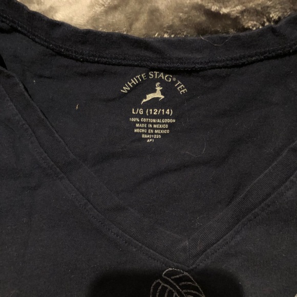 White Stag V-Neck Tee - Picture 2 of 3